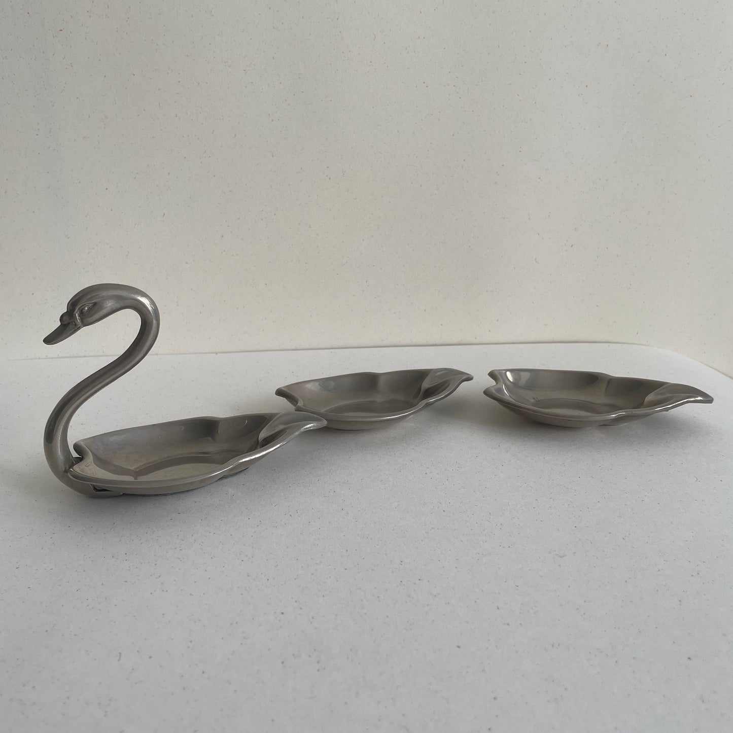 Swan silver plate set